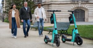 Eschopper: A Smart, Stylish, and Sustainable Electric Ride